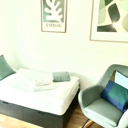 Baltic Riviera Apartments - Garden Sanctuary Retreat Danzig Exterior foto