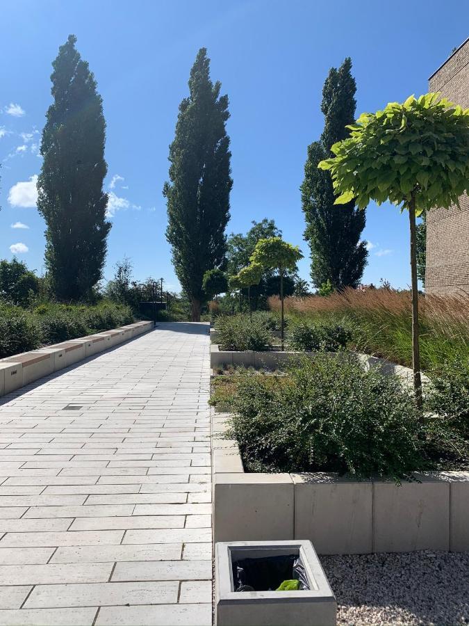 Baltic Riviera Apartments - Garden Sanctuary Retreat Danzig Exterior foto