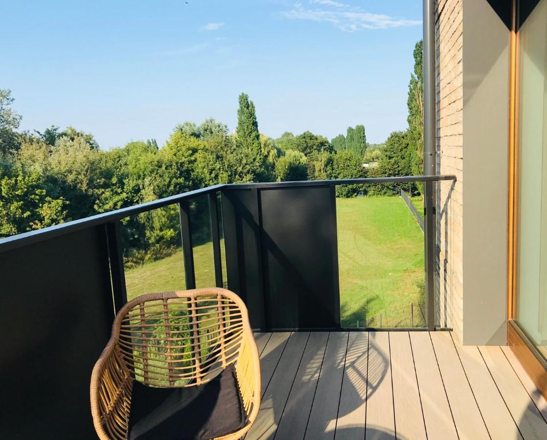 Baltic Riviera Apartments - Garden Sanctuary Retreat Danzig Exterior foto