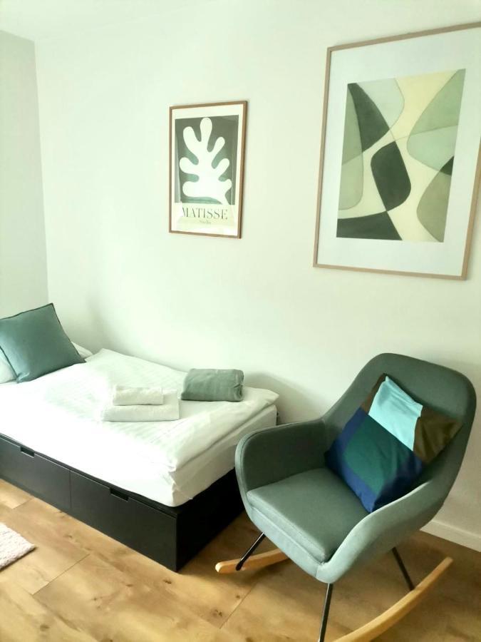 Baltic Riviera Apartments - Garden Sanctuary Retreat Danzig Exterior foto